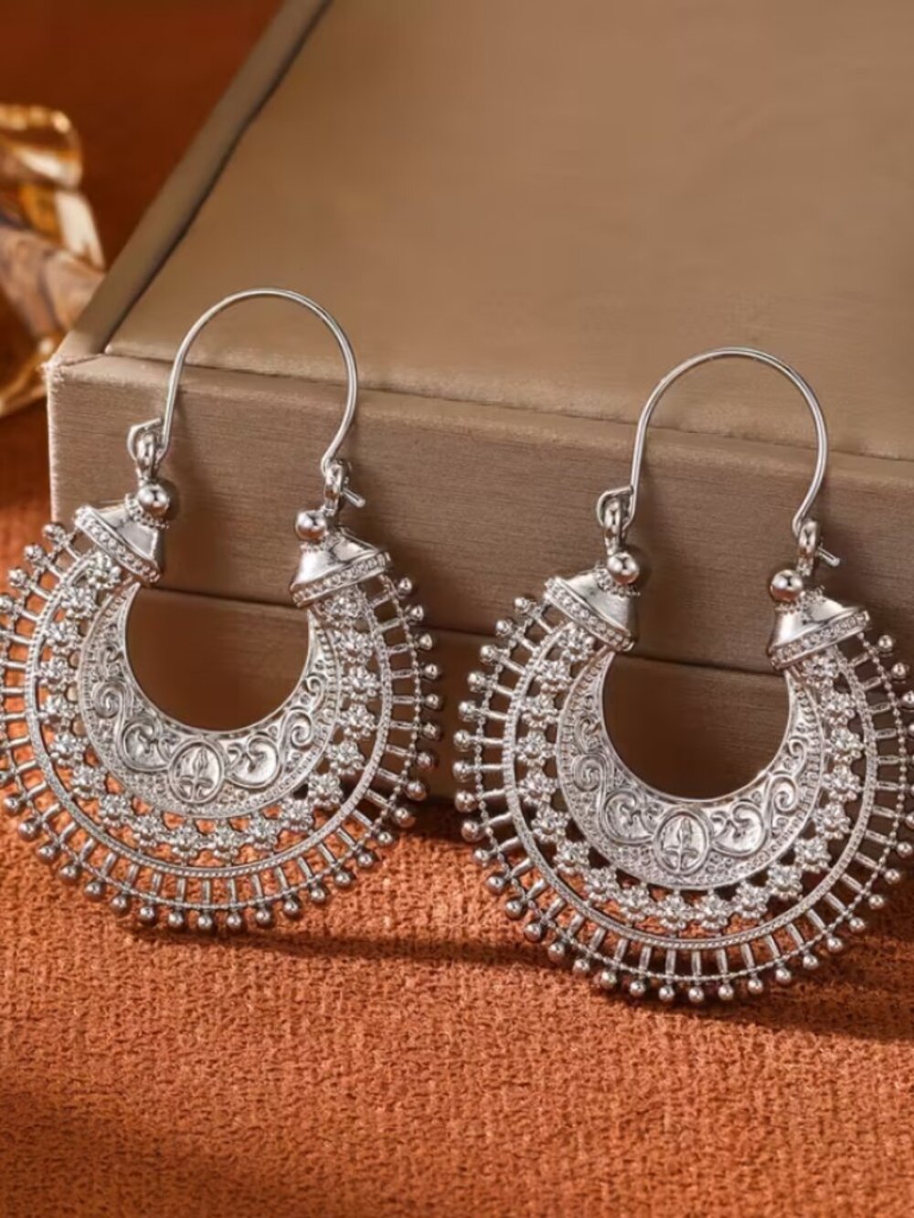 14K White Gold Womens Hanging Drop Etched Hoop Earrings New 14 K Silver Jewelry